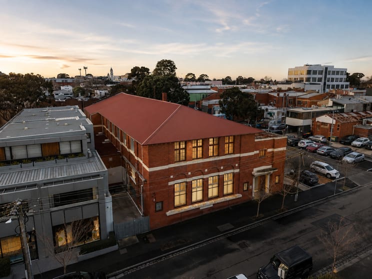 8 Llaneast Street Armadale VIC 3143 - Image 1