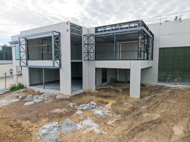 Click to view all images 12 Hampden Road Cranbourne West VIC 3977 - Image 3