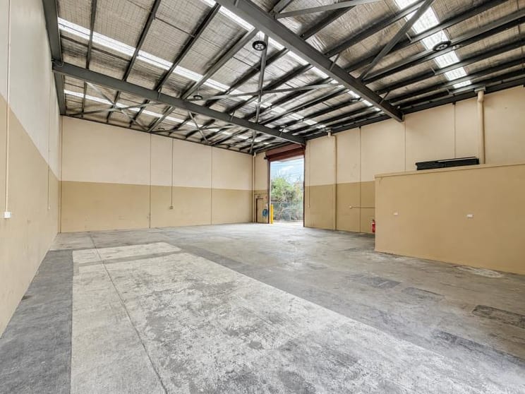 Click to view all images Unit 2, 83-85 Killara Road Campbellfield VIC 3061 - Image 2