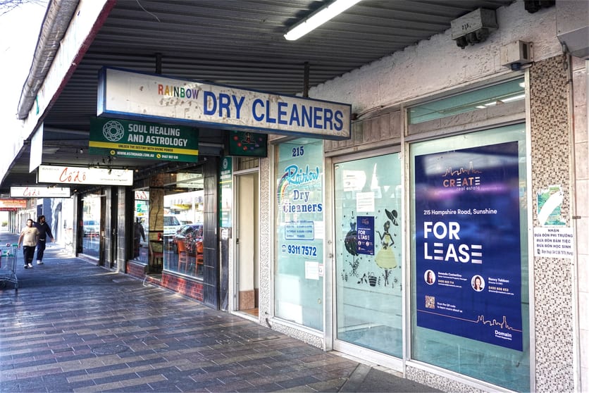 Click to view all images 215 Hampshire Road Sunshine VIC 3020 - Image 2
