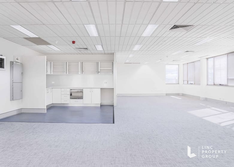 Click to view all images 6/20 Napier Close Deakin ACT 2600 - Image 2