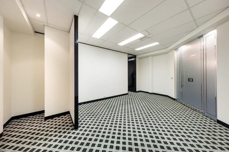 Click to view all images suite 213/1 Queens Road Melbourne VIC 3004 - Image 3