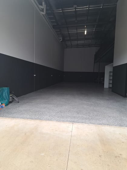 Click to view all images 2/6 Cobra Street Melton VIC 3337 - Image 2