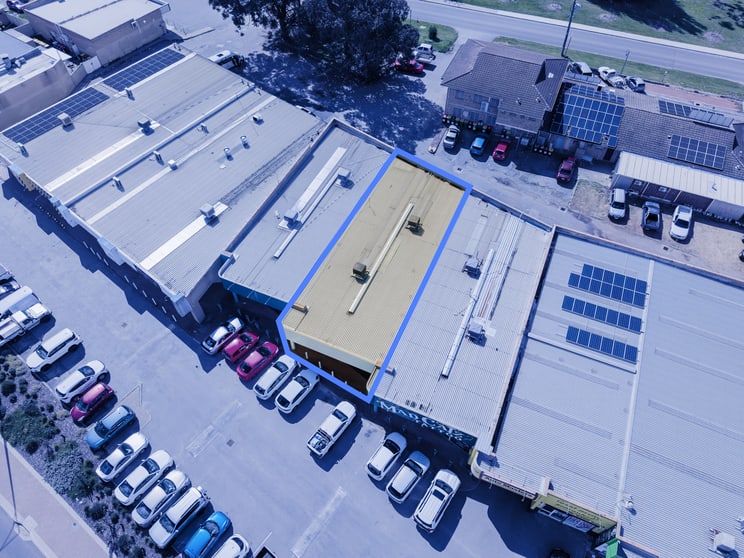 4/2880 Albany Highway Kelmscott WA 6111 - Image 3