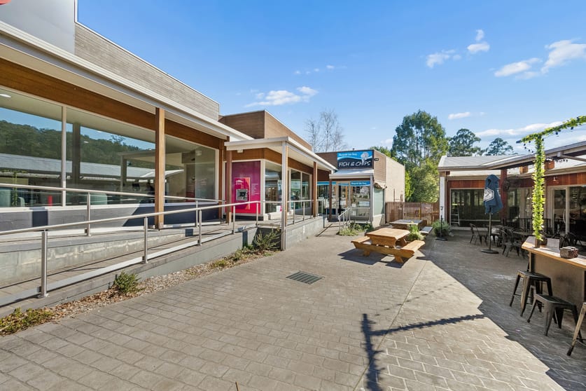 2/20 Murchison Street Marysville VIC 3779 - Image 3