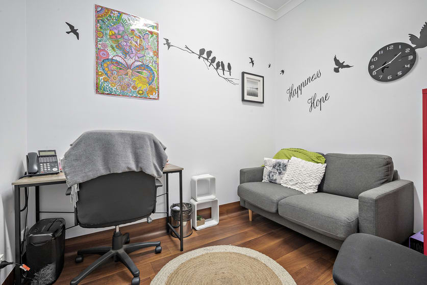 Click to view all images 388 Maitland Road Mayfield NSW 2304 - Image 5
