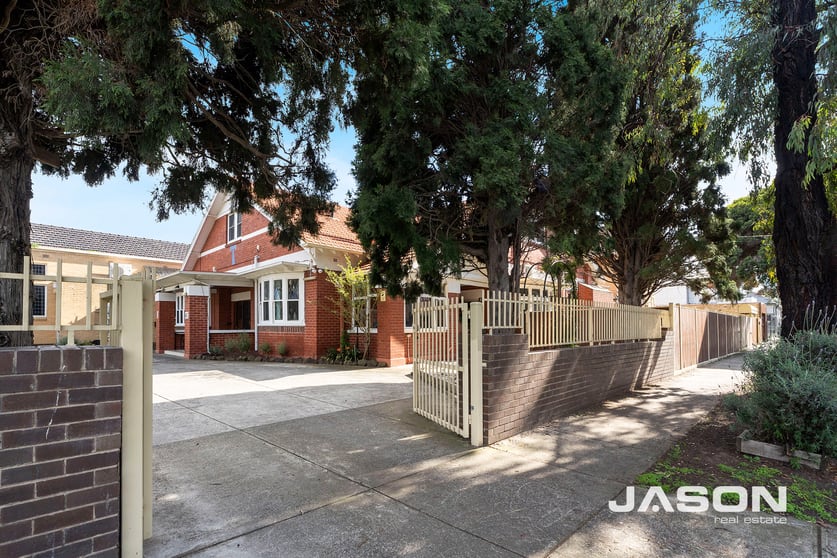 Click to view all images 43 The Grove Coburg VIC 3058 - Image 2
