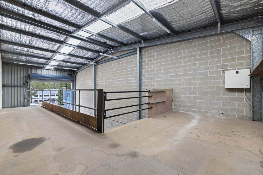 Click to view all images 4/1 Marina Close Mount Kuring-gai NSW 2080 - Image 3