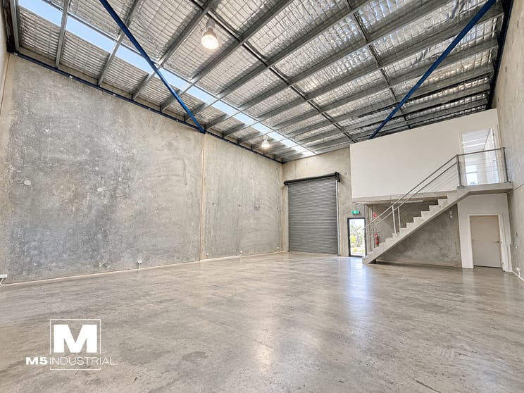 Click to view all images J7/5-7 Hepher Road Campbelltown NSW 2560 - Image 1