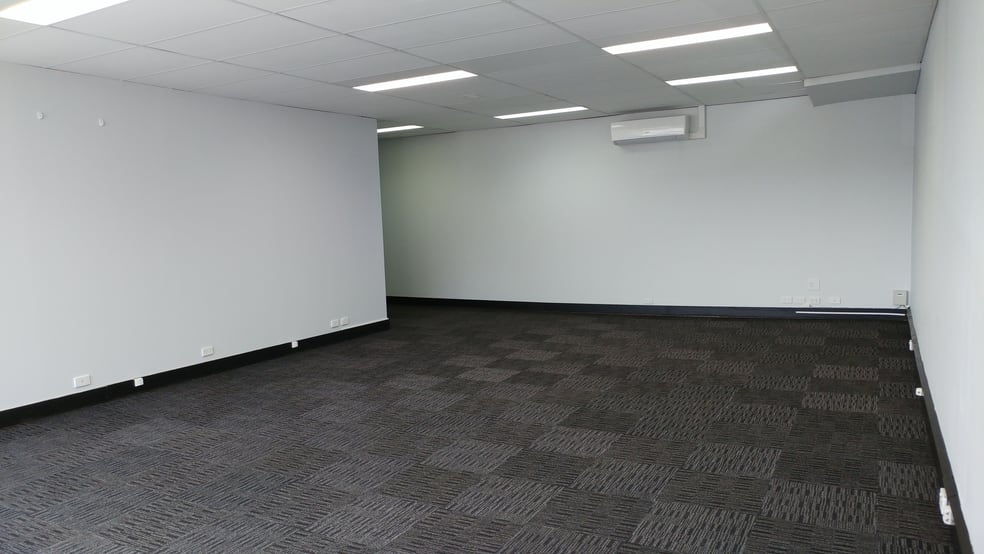 Click to view all images UNIT 11/35-37 Railway Parade Engadine NSW 2233 - Image 3