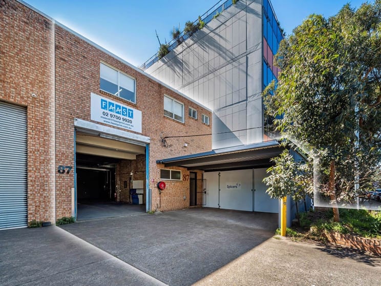 Click to view all images 87 Baxter Road Mascot NSW 2020 - Image 1