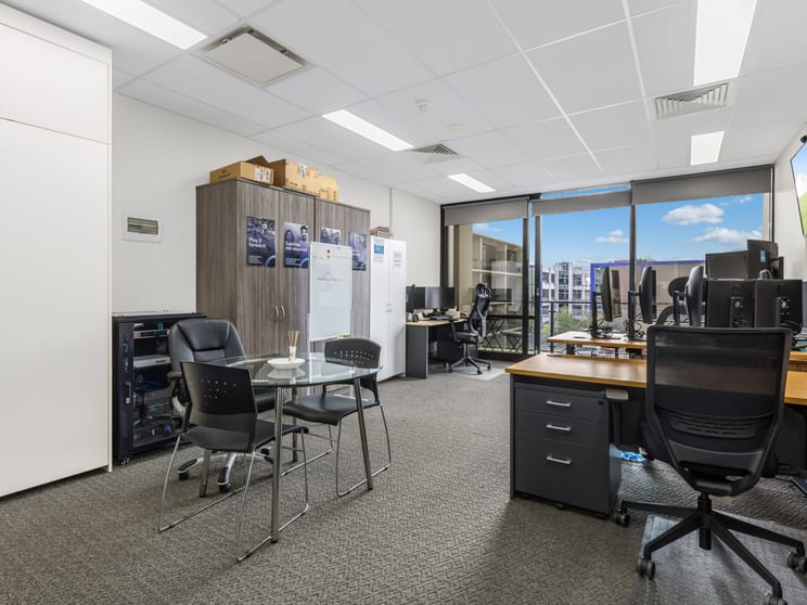 3.04/29-31 Lexington Drive Bella Vista NSW 2153 - Image 2