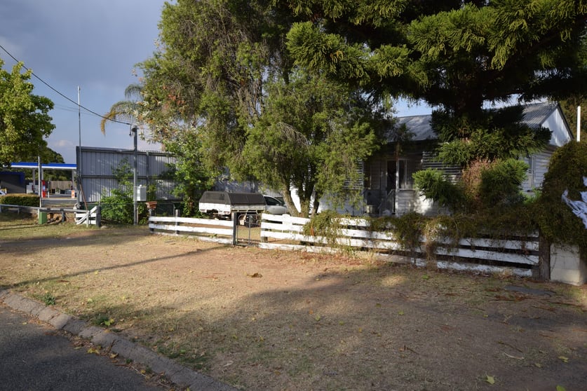Click to view all images 40 Wood Street Warwick QLD 4370 - Image 3