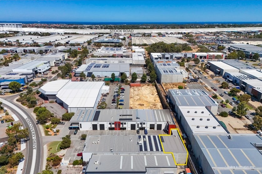 Click to view all images UNIT 8/41 Discovery Drive Bibra Lake WA 6163 - Image 3
