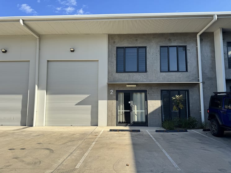 Click to view all images 2/6 Strong Street Baringa QLD 4551 - Image 2