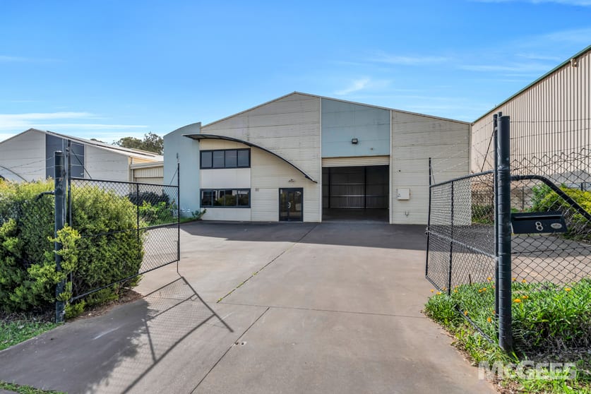 Click to view all images 8 Edison Drive Golden Grove SA 5125 - Image 1