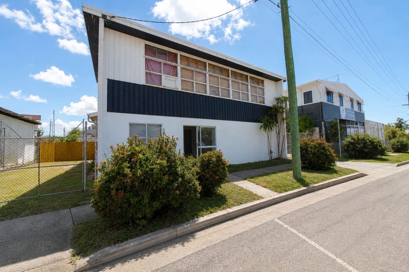 Click to view all images 133 Boundary Street Railway Estate QLD 4810 - Image 1