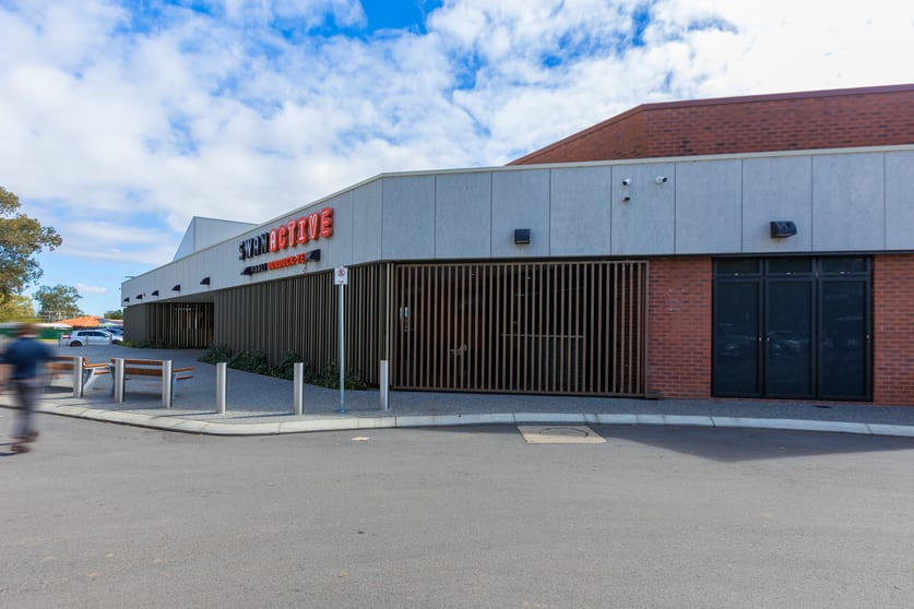 Click to view all images Cafe/27 Gray Drive Midvale WA 6056 - Image 3