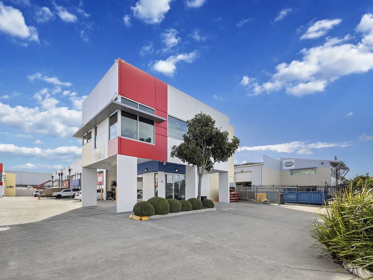 1/720 MacArthur Ave Central Pinkenba QLD 4008 - Image 2