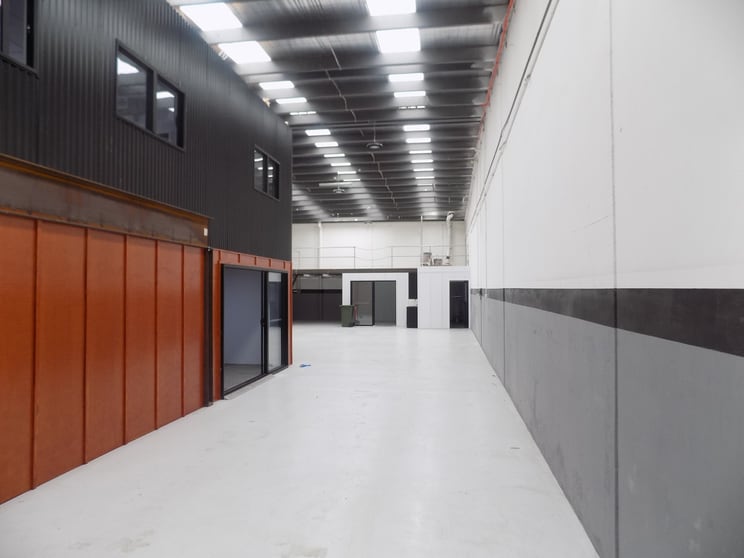 Click to view all images 1/68 Industrial Drive Braeside VIC 3195 - Image 2