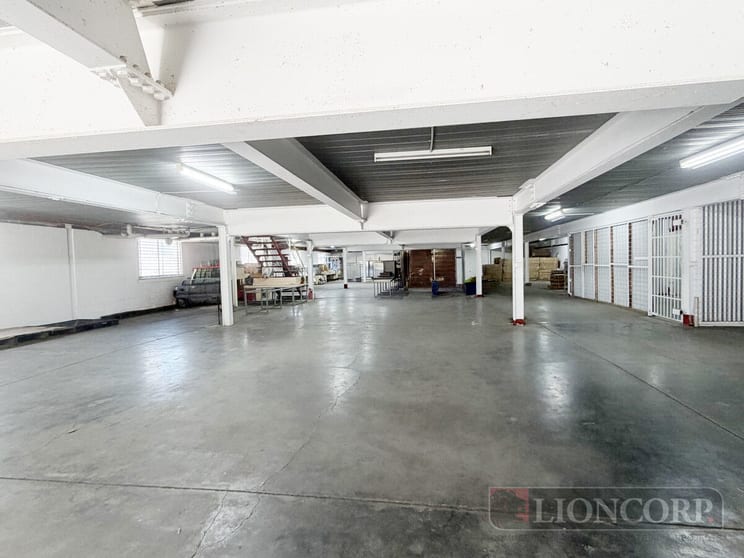 Click to view all images Underwood QLD 4119 - Image 3