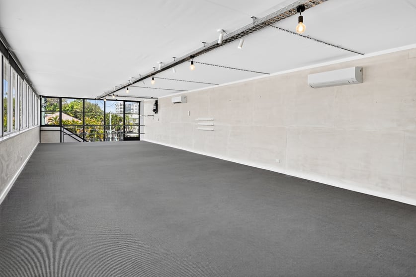 Click to view all images 22 Deshon Street Woolloongabba QLD 4102 - Image 5