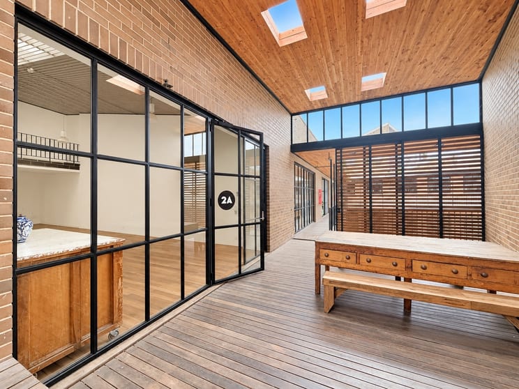 Click to view all images 32 Ralph Street Alexandria NSW 2015 - Image 2