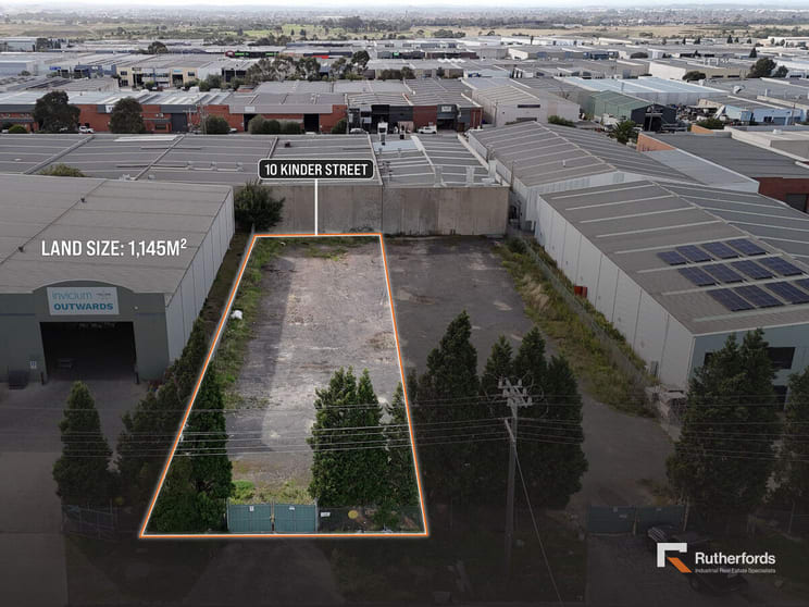Click to view all images 10 Kinder Street Campbellfield VIC 3061 - Image 2