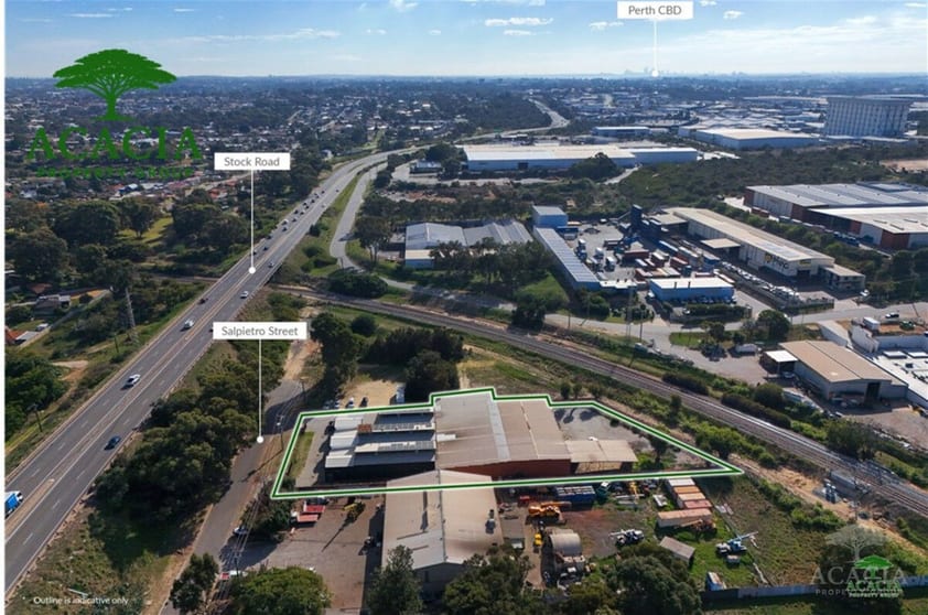 Click to view all images 4 Salpietro Street Bibra Lake WA 6163 - Image 1