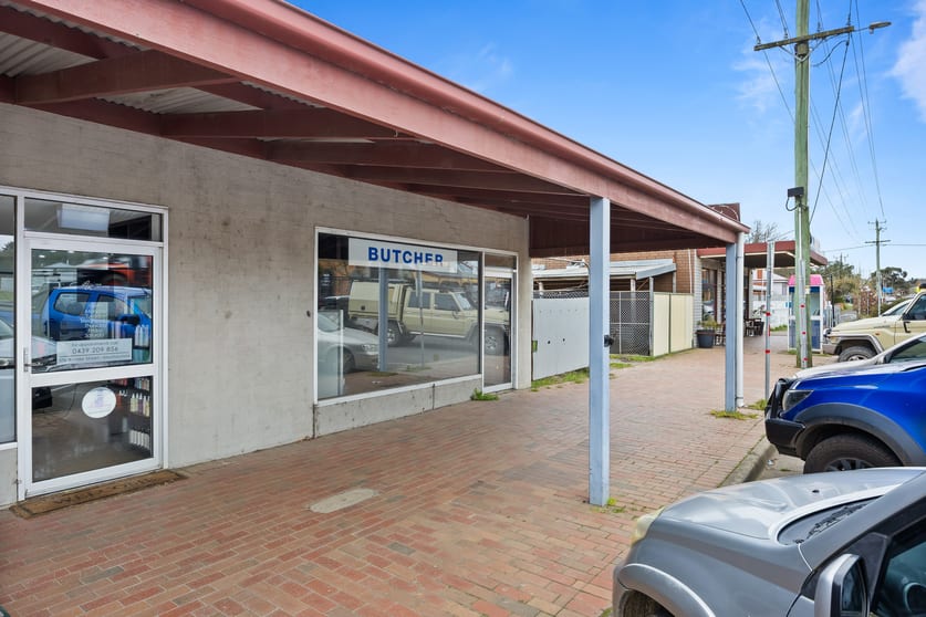 Click to view all images 37A Brooke Street Smythesdale VIC 3351 - Image 2