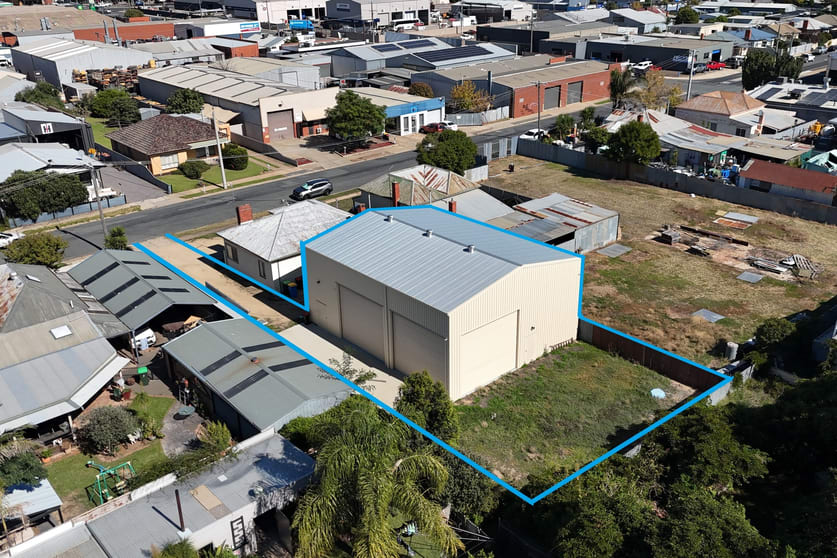 Click to view all images 41 Williams Road Shepparton VIC 3630 - Image 2