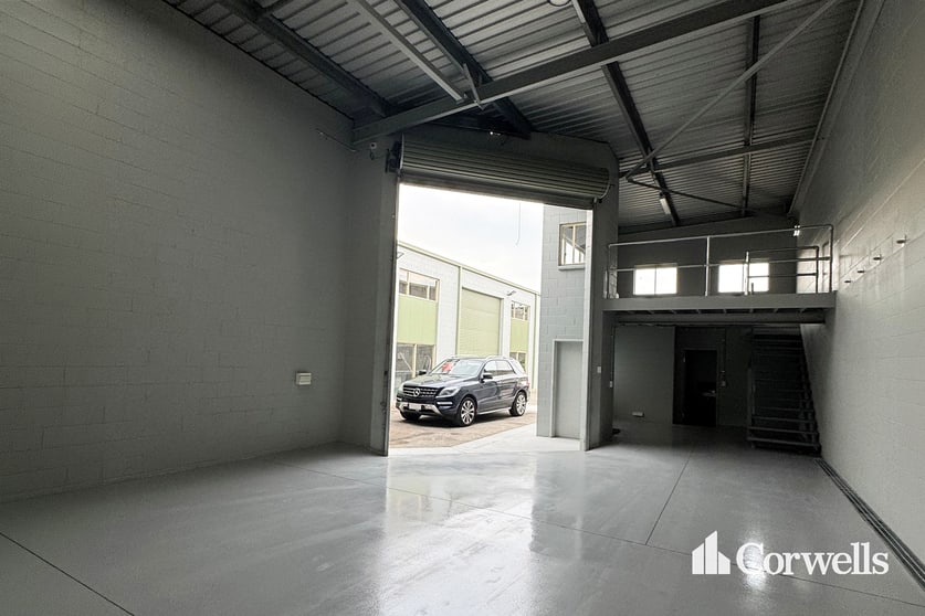 9/37 Ern Harley Drive Burleigh Heads QLD 4220 - Image 2