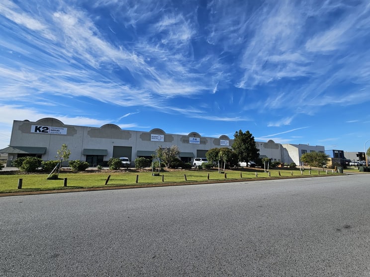4/71 Beringarra Avenue Malaga WA 6090 - Image 1