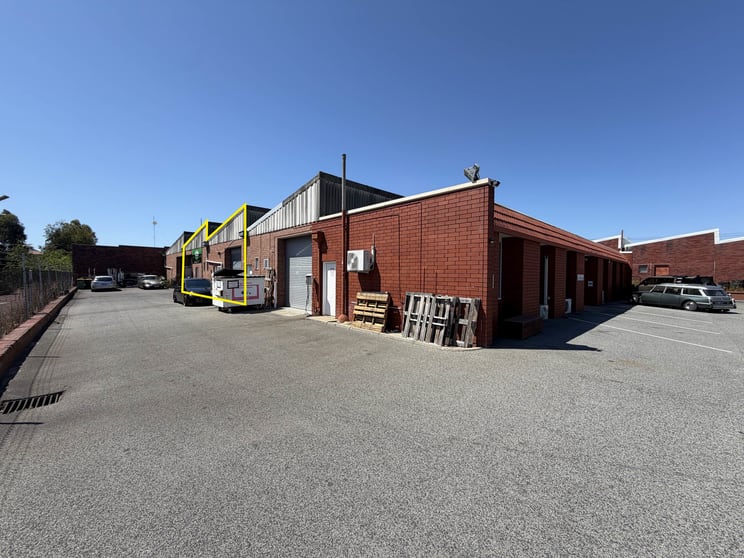 Click to view all images 2&3/6 Bookham Street Morley WA 6062 - Image 2