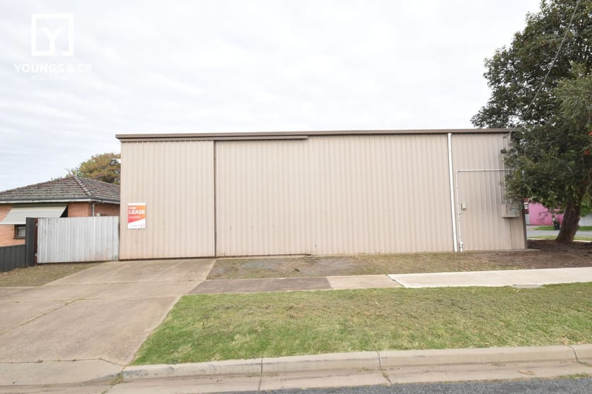 Click to view all images 1/2 Mariem Street Shepparton VIC 3630 - Image 1