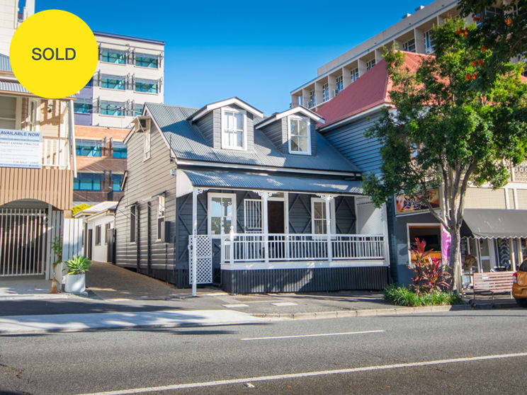 Click to view all images 494 Boundary Street Spring Hill QLD 4000 - Image 1