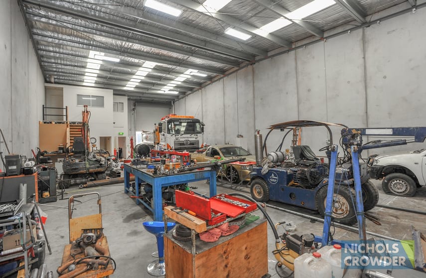 Click to view all images 4/93 Brunel Road Seaford VIC 3198 - Image 3