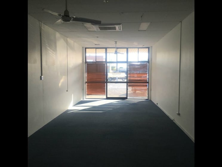 9/32-34 Denham Street Rockhampton City QLD 4700 - Image 3