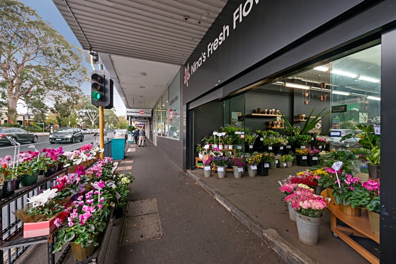 Click to view all images 223 High Street Ashburton VIC 3147 - Image 2