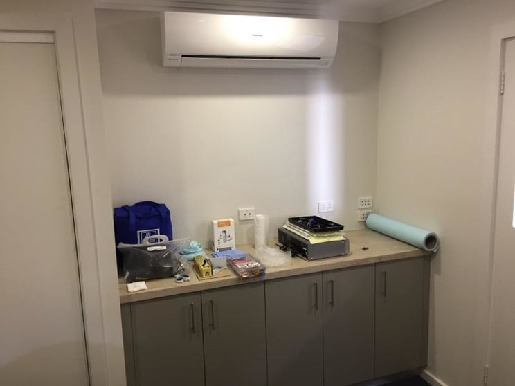 Click to view all images Ground Unit 8/66 Maryborough Street Fyshwick ACT 2609 - Image 3