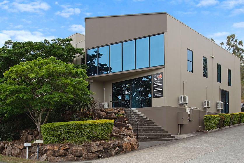 1/24-30 Dover Drive Burleigh Heads QLD 4220 - Image 1