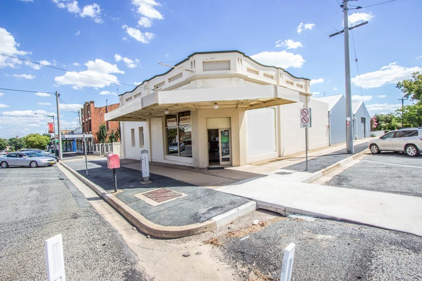 42-44 East Street Narrandera NSW 2700 - Image 1
