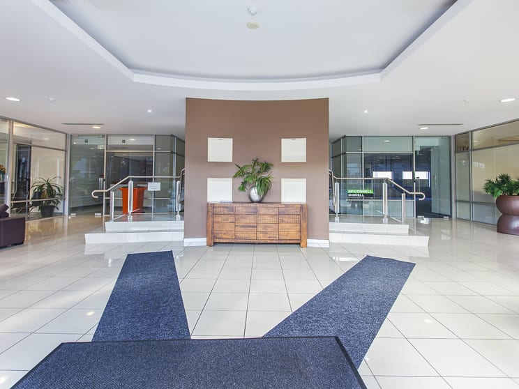 Click to view all images 5/107 Miles Platting Road Eight Mile Plains QLD 4113 - Image 3