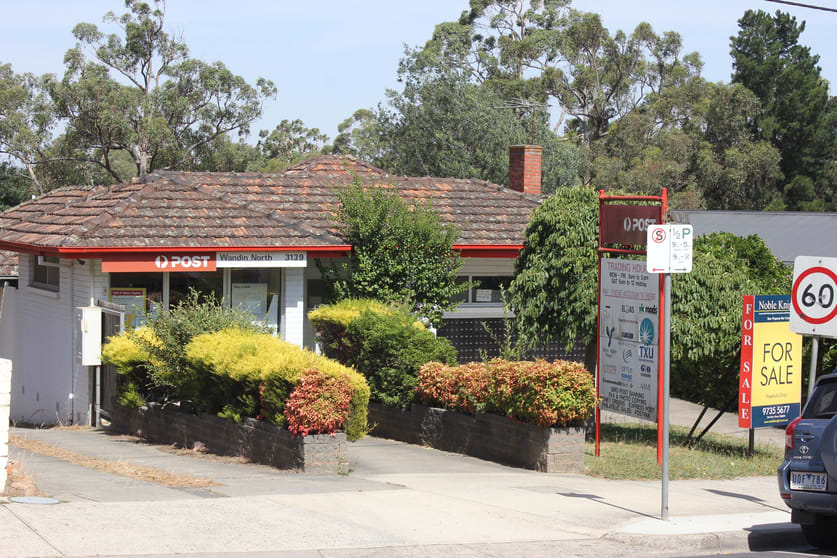 Click to view all images 348 Warburton Highway Wandin North VIC 3139 - Image 1