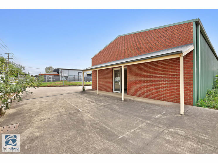 Click to view all images 1/8 Normanby Street Warragul VIC 3820 - Image 1