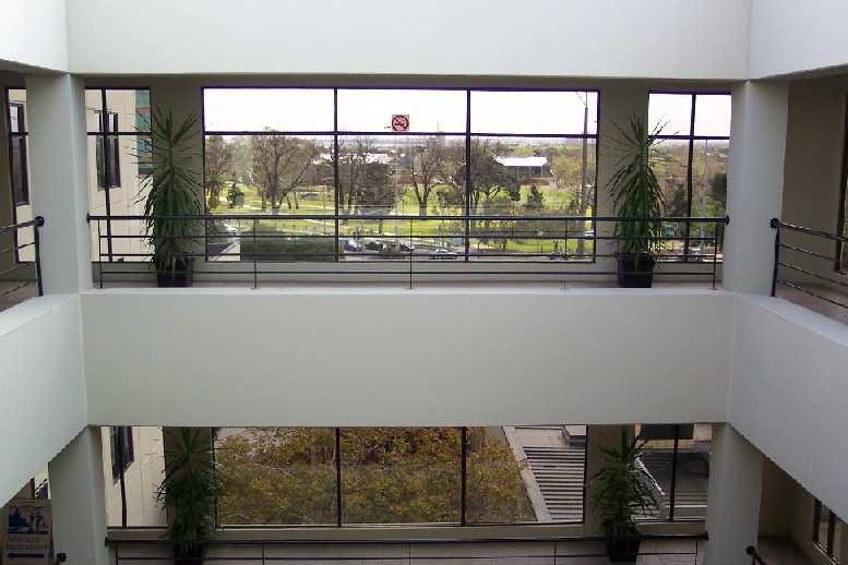 Click to view all images 202/22 St Kilda Road St Kilda VIC 3182 - Image 3