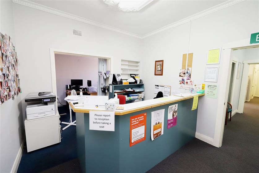 Click to view all images 32 Merivale Street Tumut NSW 2720 - Image 2