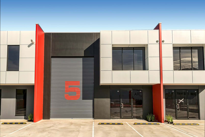 Click to view all images 5/11 FRIARS ROAD Moorabbin VIC 3189 - Image 1