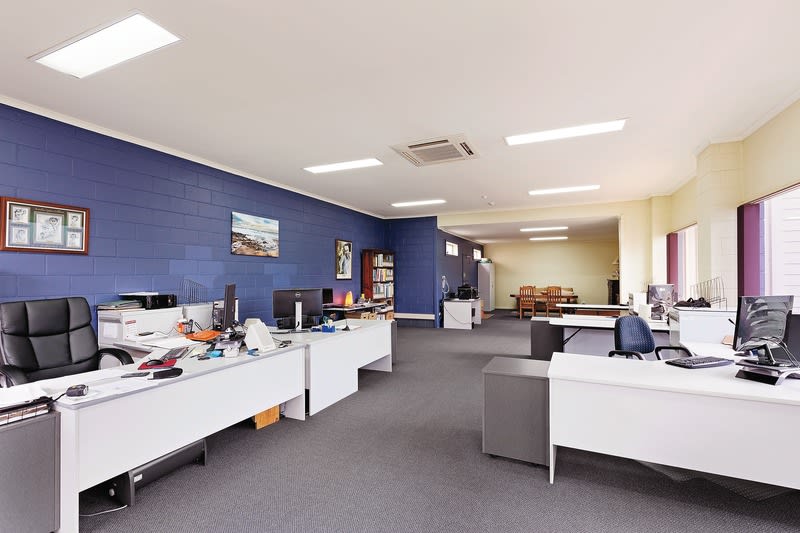 Click to view all images 3 Ring Road Alfredton VIC 3350 - Image 3