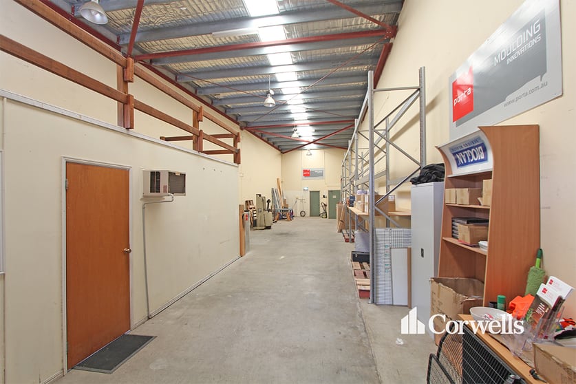 Click to view all images B1/10 Compton Road Underwood QLD 4119 - Image 3